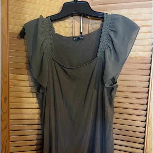 Brown blouse - Picture 1 of 2